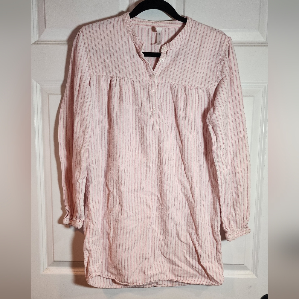 Old Navy Intimates Pink And White Striped Pajama Top S Some Wash Wear